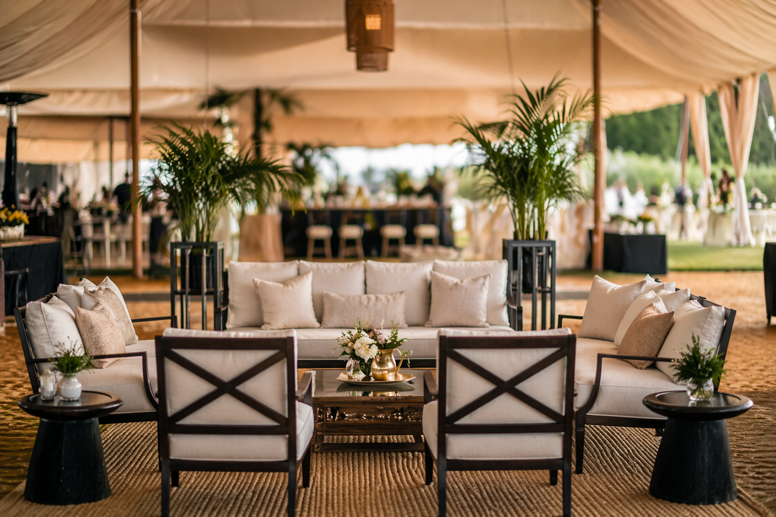 Cross-Back Executive Lounge Suite