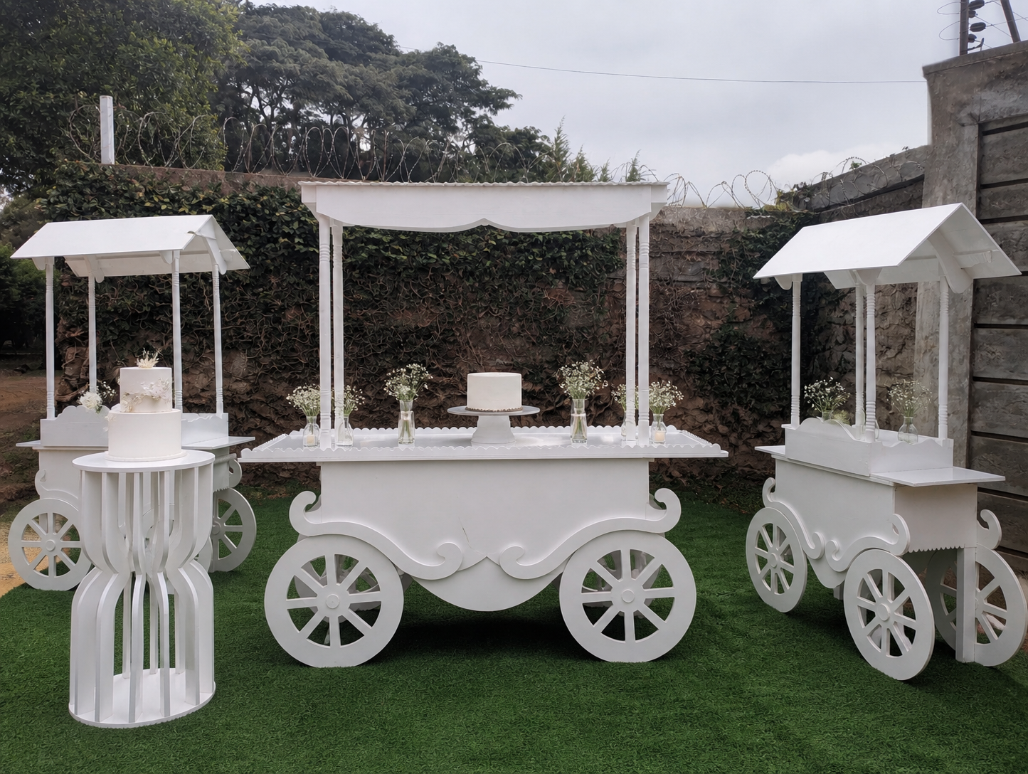 Display Table with Side Stand