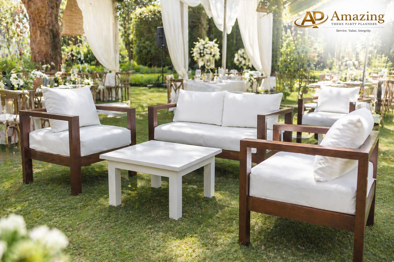 Mahogany & Cypress White Lounge Set
