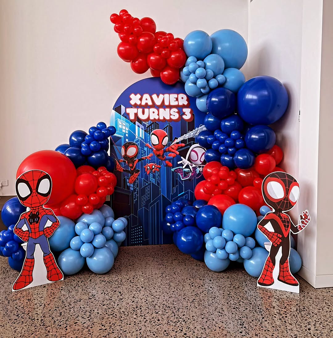 Single Door Shaped Balloon Decoration (Nairobi) for hire in Nairobi — Balloon Décor | Amazing Theme Party Planners