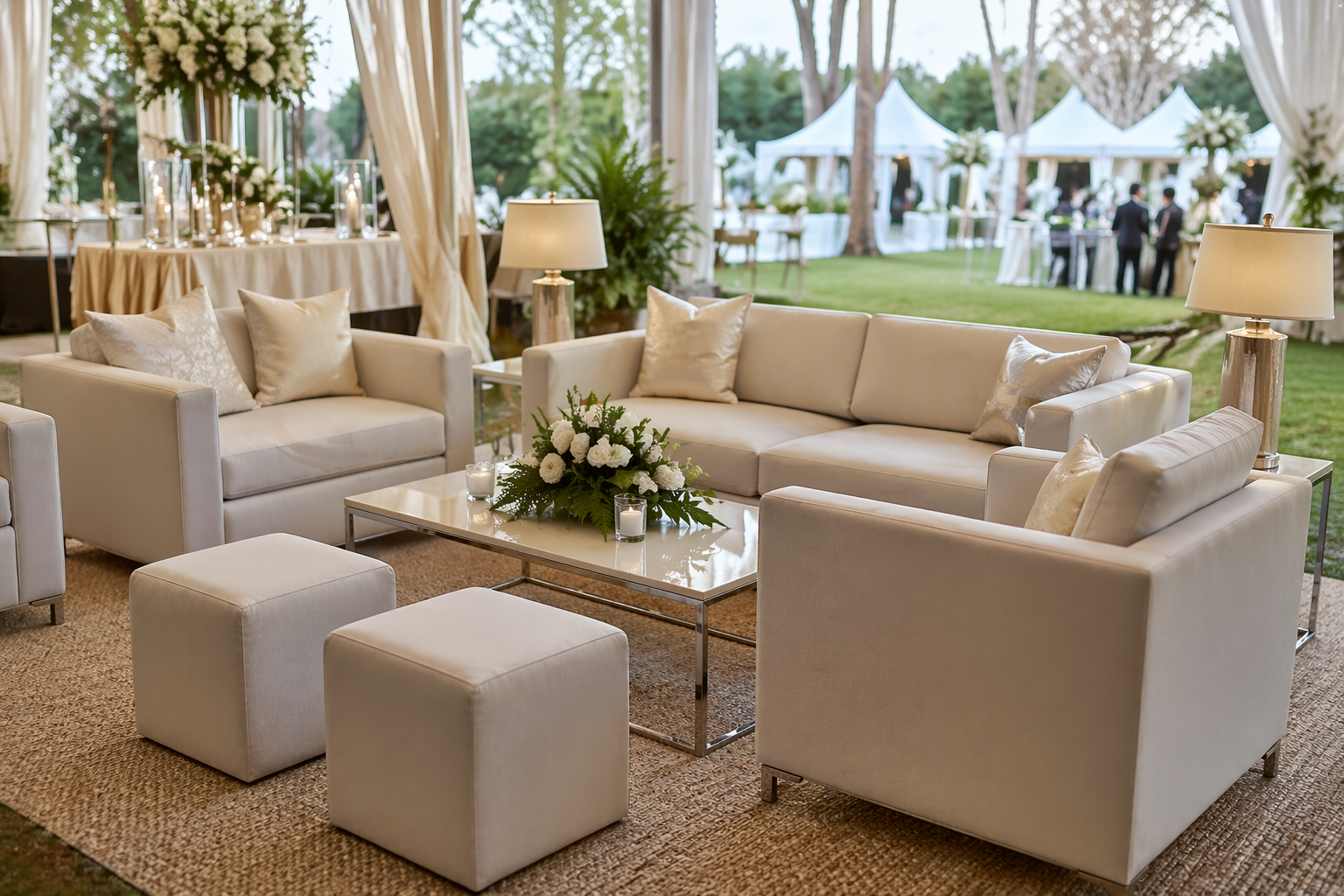 Square-Back Executive Lounge Suite
